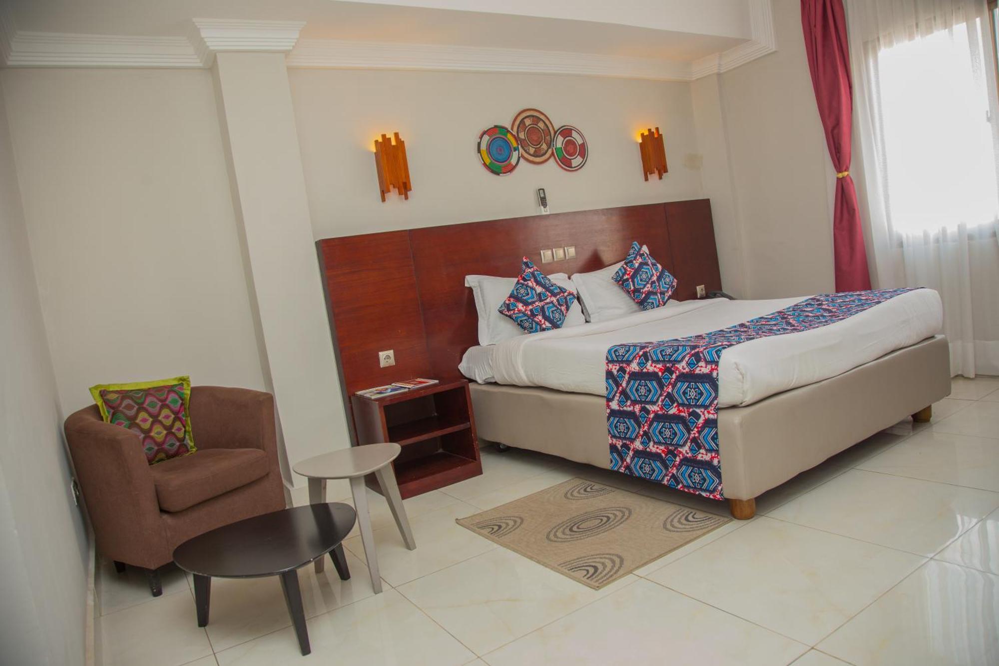 Hotel La Rose Blanche Abidjan Exterior foto