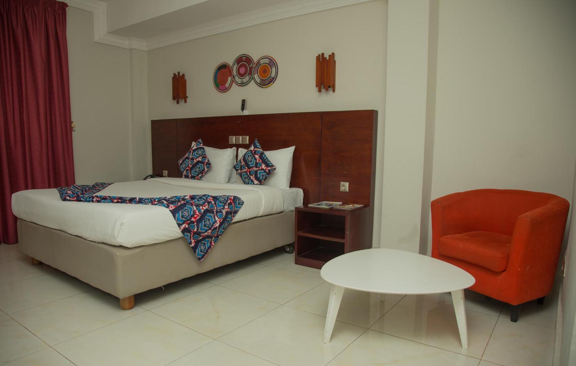 Hotel La Rose Blanche Abidjan Exterior foto